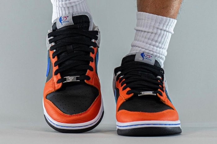 NBA x Nike Dunk Low EMB Knicks 5-min