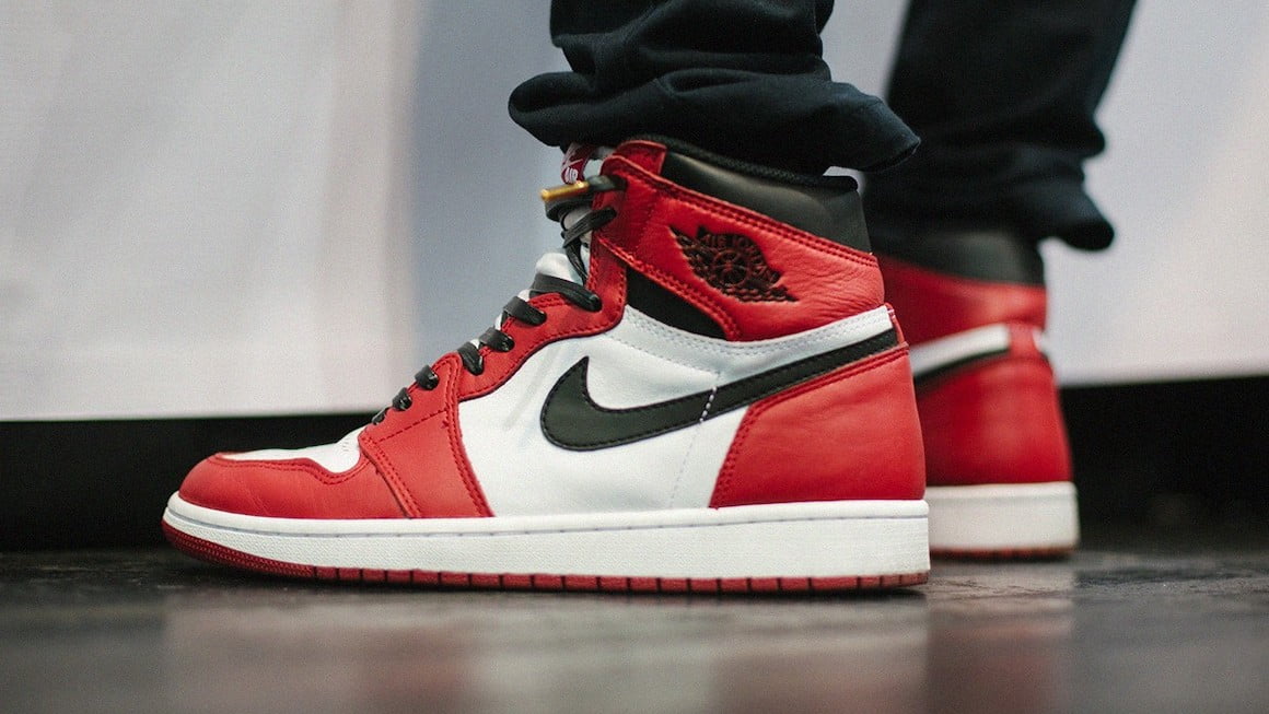 How to Spot a Fake Air Jordan 1 "Chicago"