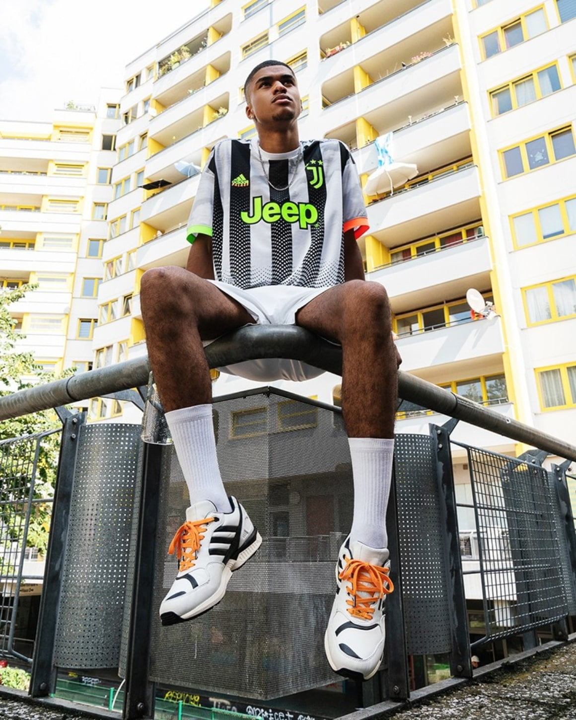Juventus and adidas Team Up For a ZX6000 Collaboration