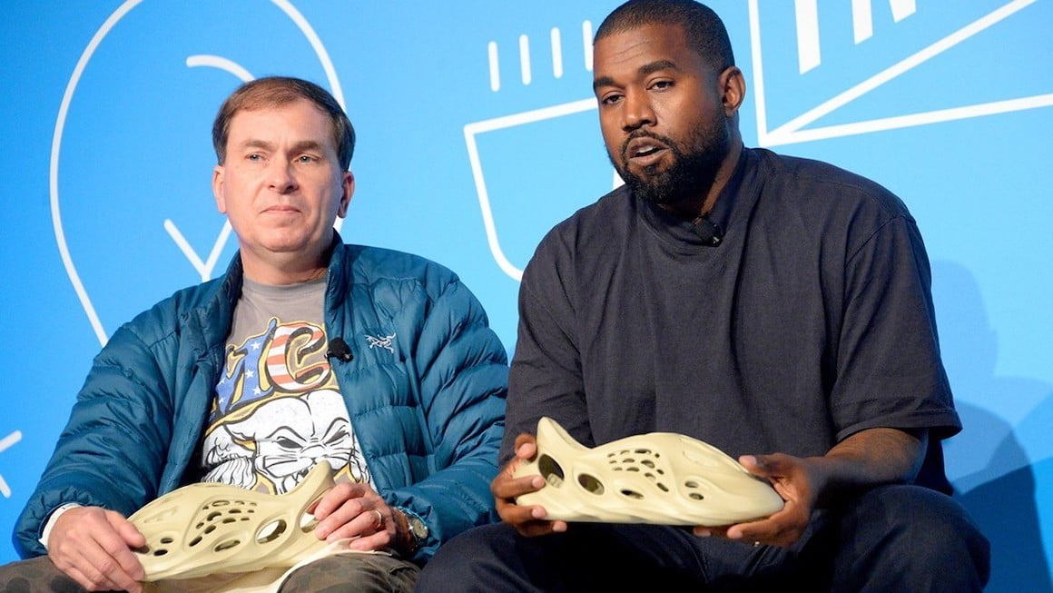 Los corredores de espuma de Yeezy están cayendo en junio