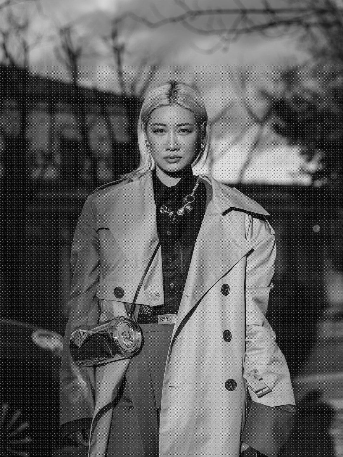 Mujeres en zapatillas deportivas: Yoon Ahn