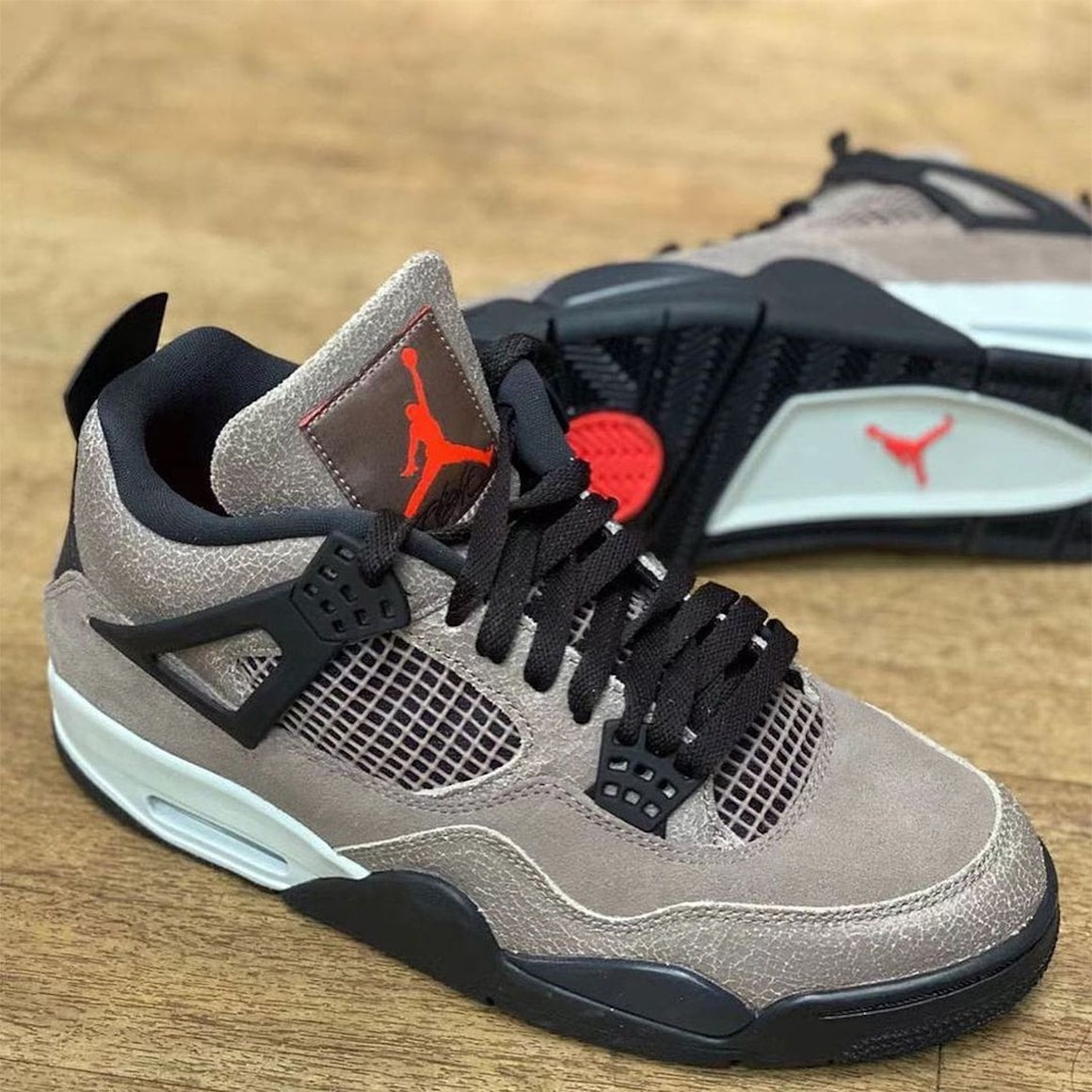 The Air Jordan 4 "Taupe Haze" Arrives in Europe Next Month