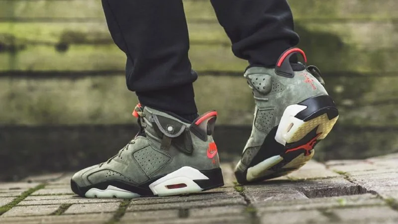 Cómo detectar un Travis Scott falso x Jordan 6: Una guía completa - KLEKT Blog