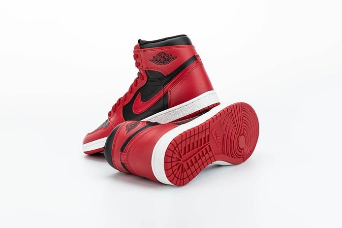 air jordan 1 red bottom