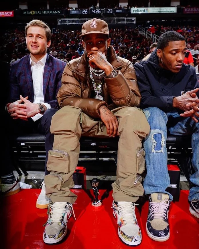 rappers wearing nike air force 1