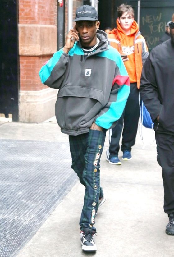 travis scott shoes outfit