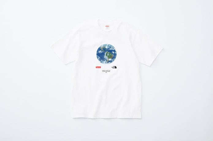 Supreme x The North Face One World Camiseta 2-min
