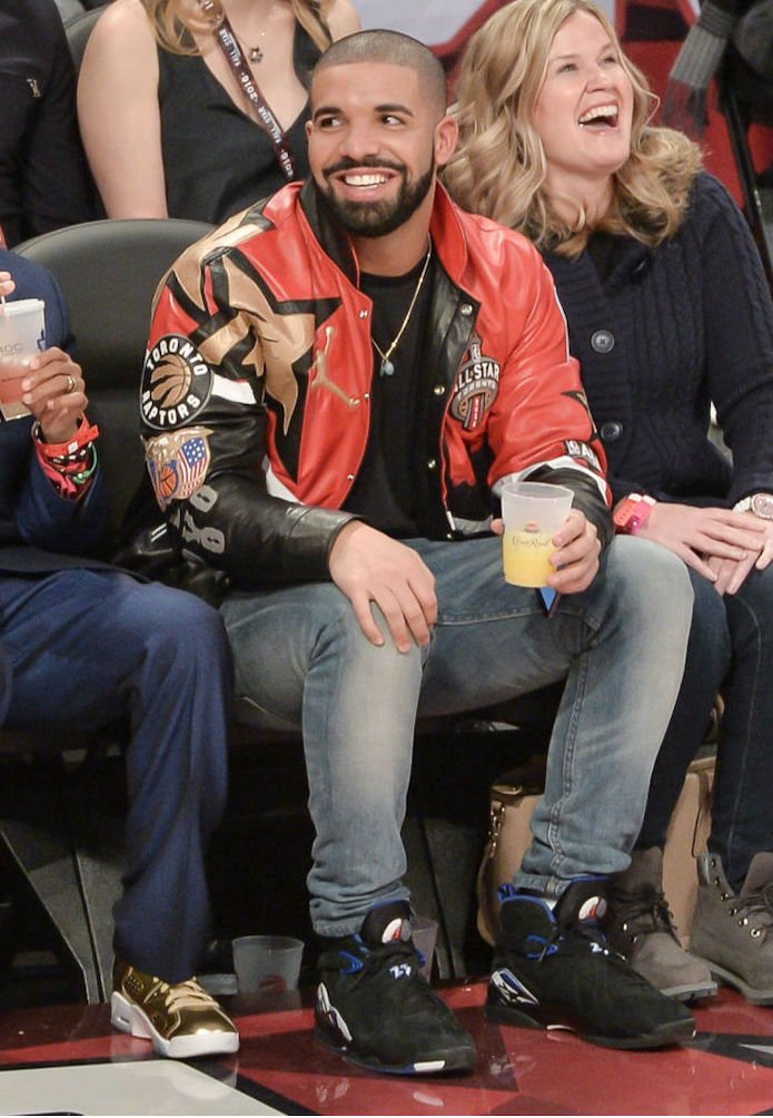 drake wearing air force ones