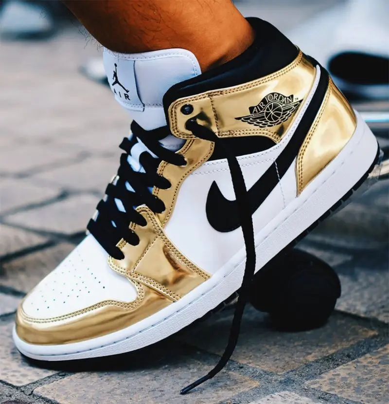 gold laces for jordan 1