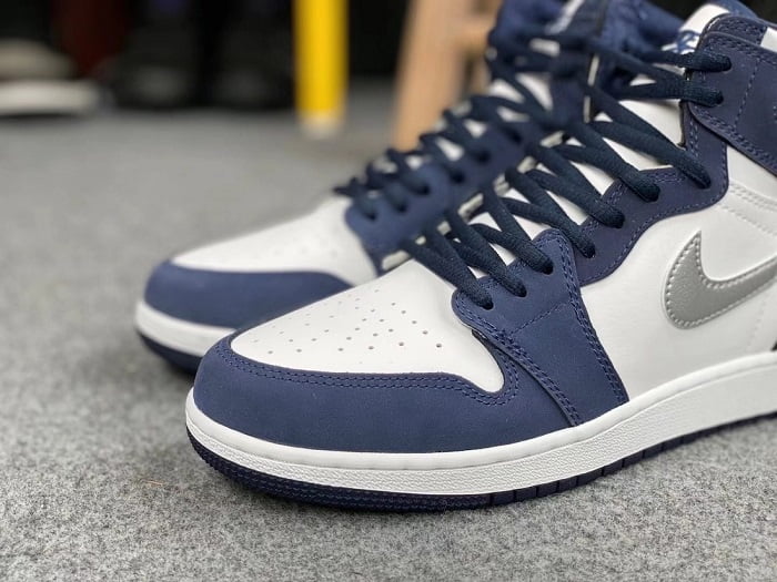 jordan midnight navy