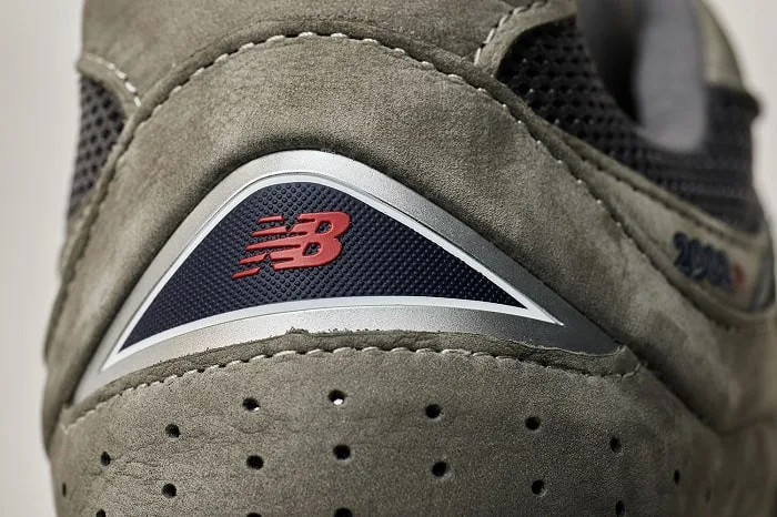new balance m2002