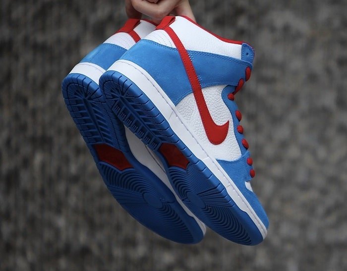 sb dunk high doraemon