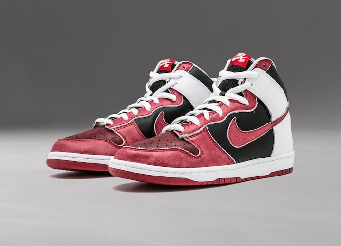 jason sb dunk low sneaker