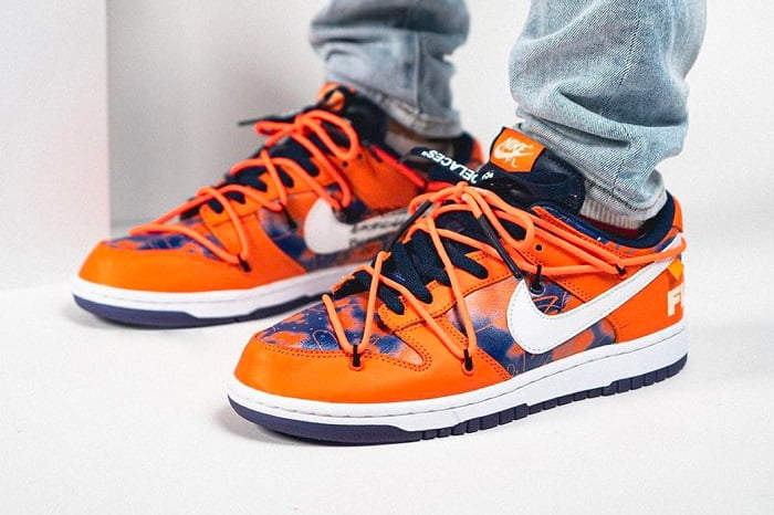 futura nike dunk