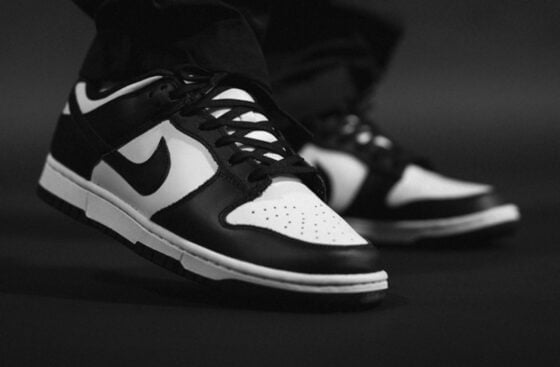 Nike Dunk Low Black White Feature (1)-min