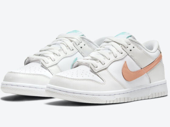 Nike Dunk Low GS Mismatched Swoosh Feature
