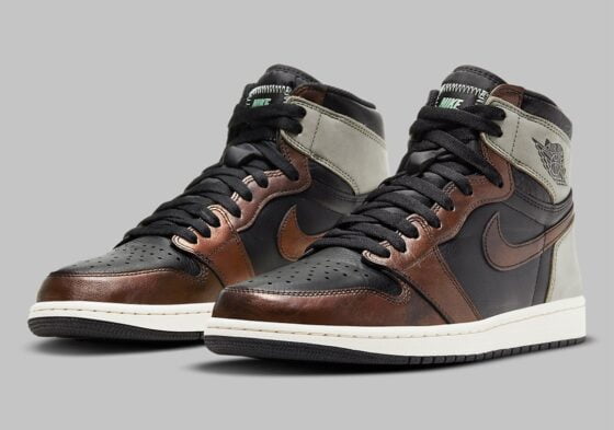 Air Jordan 1 Retro High OG Patina Feature-min