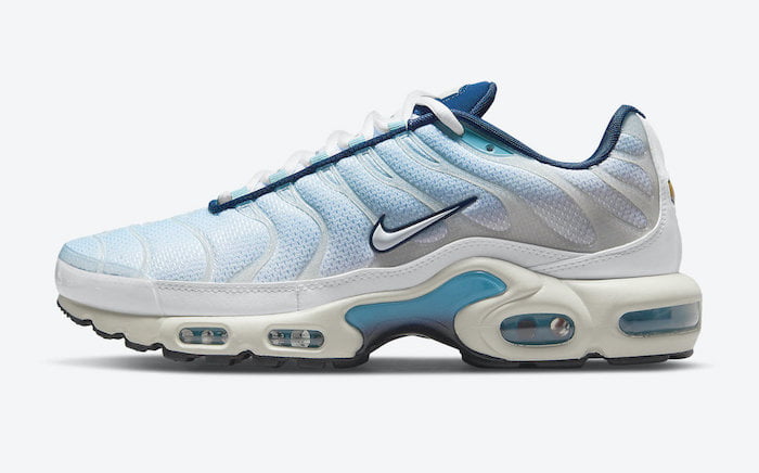 air max plus sky blue