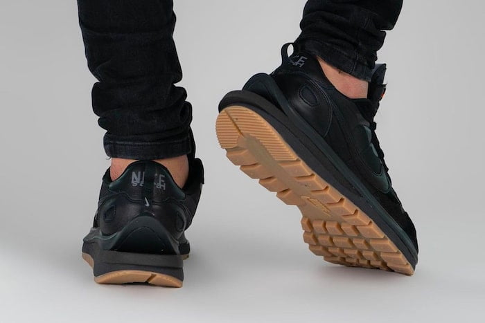 A Closer Look at the sacai x Nike Vaporwaffle "Black/Gum" - KLEKT Blog