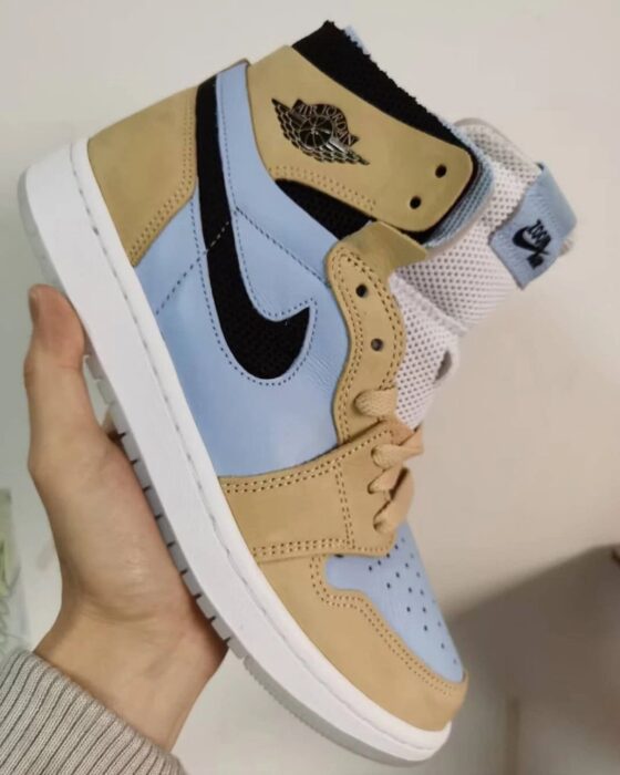 Air Jordan 1 Zoom CMFT Tan Light Blue Feature