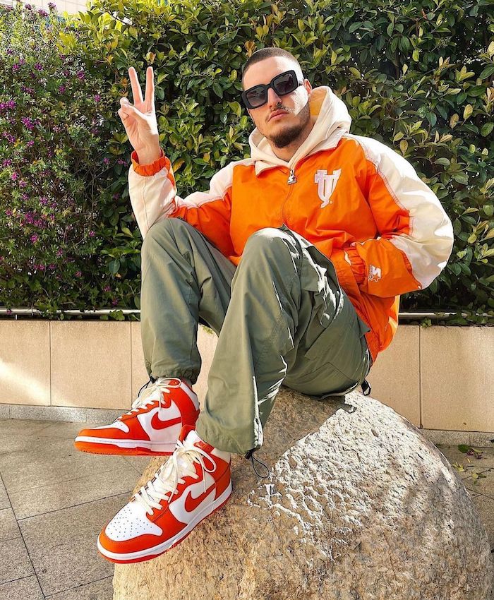 orange dunk outfit