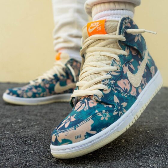 Nike SB Dunk High Hawaii Feature-min