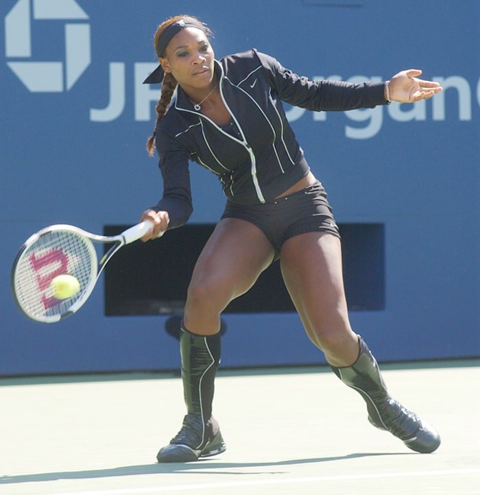 Serena Williams Nike 2005-min