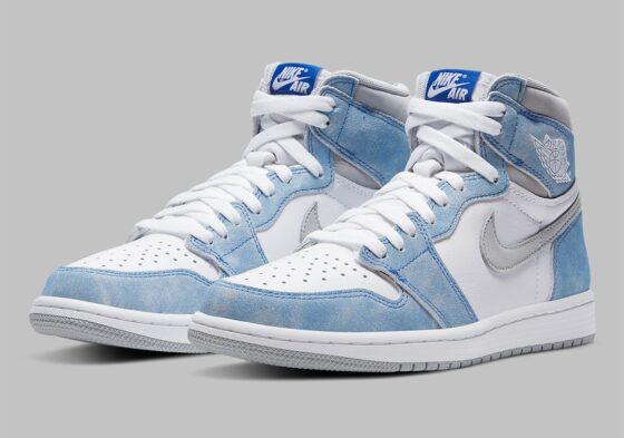 Air Jordan 1 Alto OG Hyper Royal 2021 Feature-min