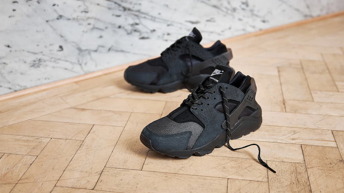 nike air huarache black black black