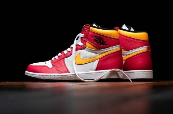 Air Jordan 1 High OG Light Fusion Red Feature