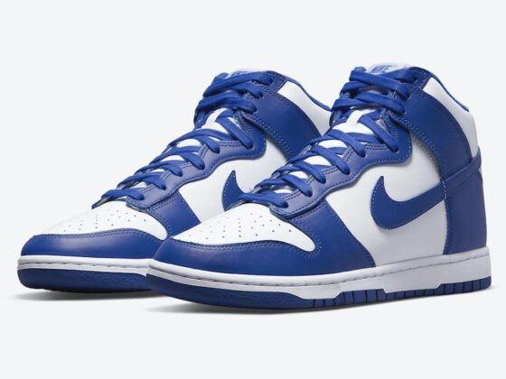 Nike Dunk High Game Royal Feature