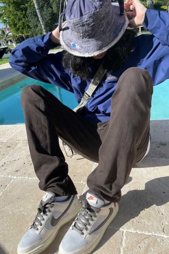 travis and playstation