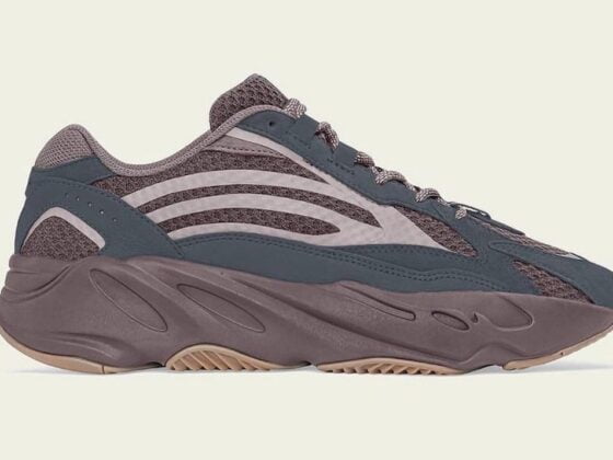 adidas Yeezy Boost 700 V2 Mauve Feature