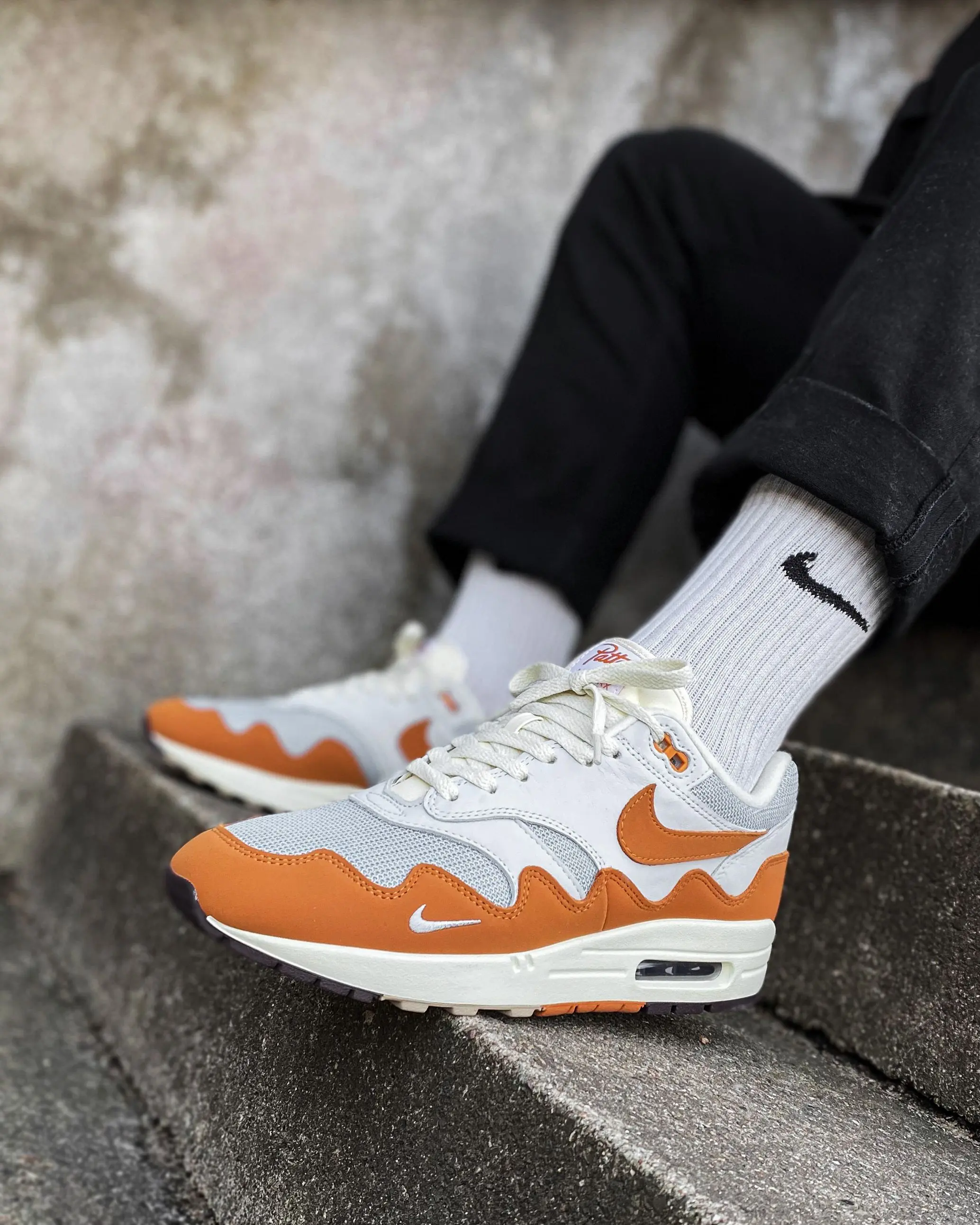 How to Style the Air Max 1 (2023) - KLEKT Blog